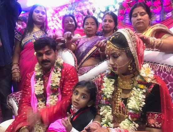 भोजपुरी स्टार पवन सिंह ने इसलिए की 6 मार्च को शादी, देखें तस्वीरें