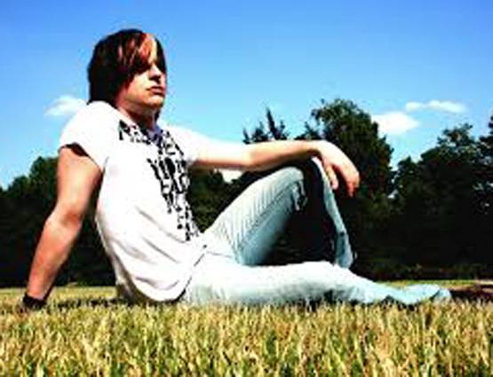 नाम का पहला अक्षर A है तो जानें स्वभाव की खास बातें