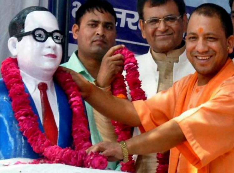 कैसे अम्बावाडे़कर से अंबेडकर हुआ बाबा साहेब का सरनेम ?