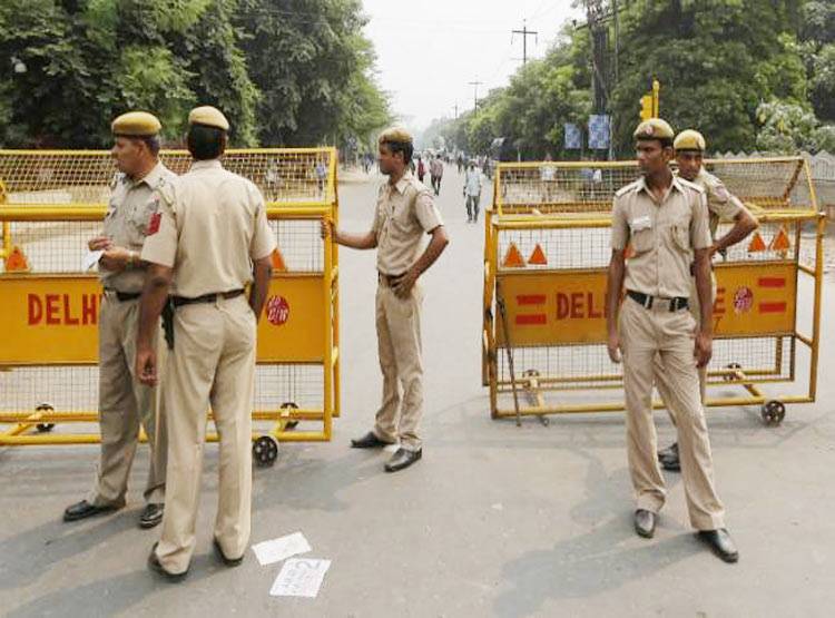 एक फैक्स, गुमनाम लिफाफा: ऐसे खुला CBSE पेपर लीक का राज