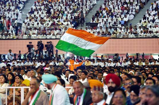 तेवर में राहुल गांधी, देखें: मोदी, शाह और BJP पर कैसे किए हमले