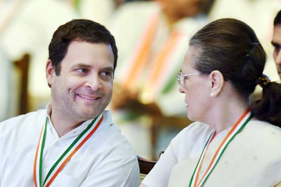 तेवर में राहुल गांधी, देखें: मोदी, शाह और BJP पर कैसे किए हमले