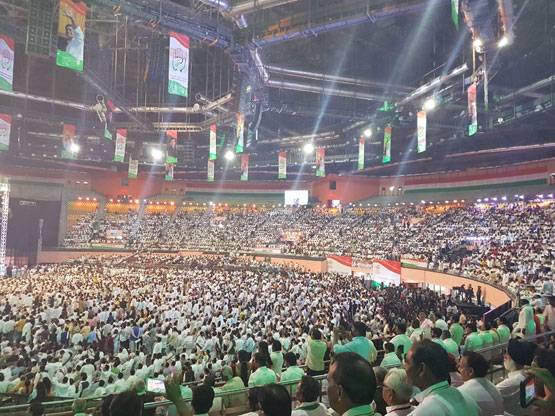 कांग्रेस अधिवेशन में राहुल की हुंकार, कार्यकर्ताओं में उत्साह