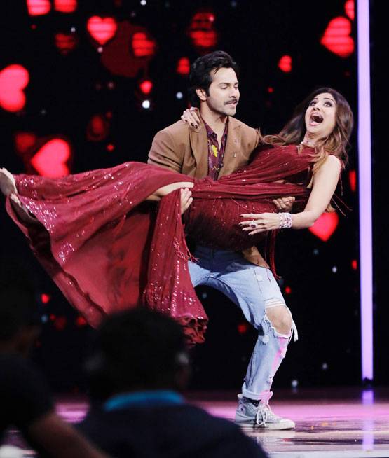 सुपर डांसर में स्वैग से लैला तक जमकर नाचीं शिल्पा, देखते रहे लोग