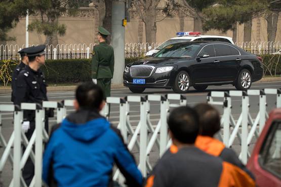 स्टालिन की गिफ्ट की हुई ट्रेन में चीन पहुंचा तानाशाह किम!