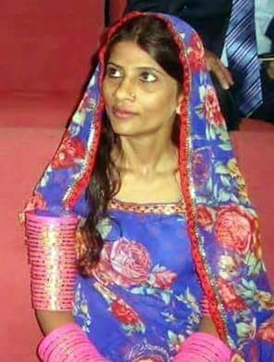 पाकिस्तान में इस हिंदू महिला ने रचा इतिहास, परिवार था बंधुआ मजदूर