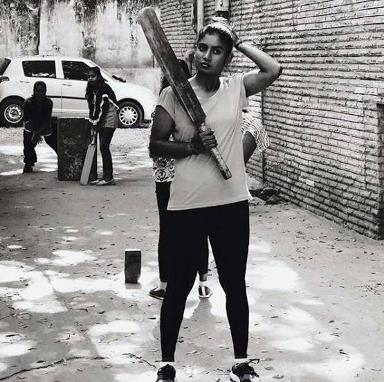 होली पर वीरू का खास अंदाज, बोले- ये है किंग्स की जर्सी का सही इस्तेमाल