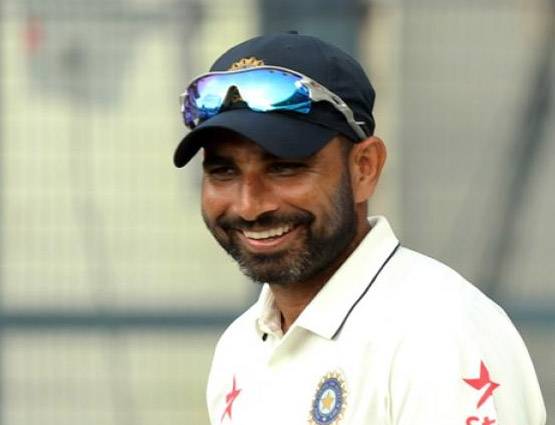 पत्नी से परेशान थे शमी, एक्सीडेंट में हुए जख्मी, देखें- PICS