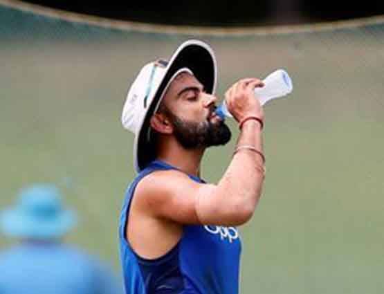 कोहली पीते हैं 600 रुपये प्रति लीटर पानी, वो भी नहीं है सेफ