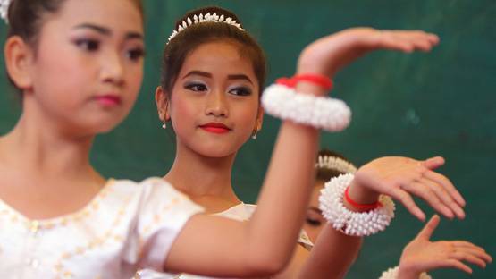 महिलाओं को फ्री में सेवा दे रही यह कंपनी, जानें क्या हैं खास ऑफर्स