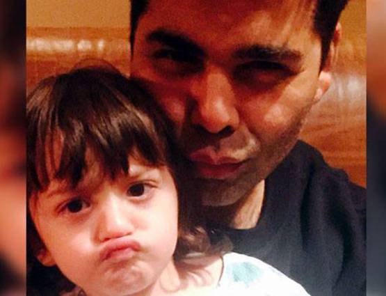 अनन्या की गोद में बैठ इनकी नकल उतारते दिखे शाहरुख के बेटे अबराम