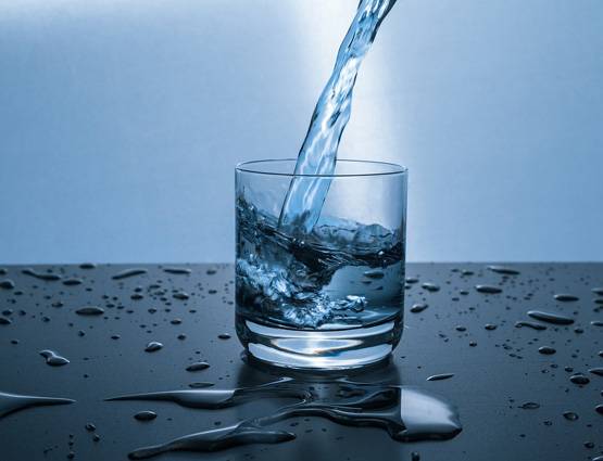 पतली कमर चाहिए तो खाएं ये 12 चीजें!