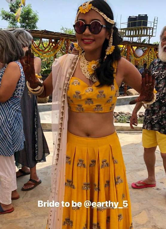 PHOTOS: 25 साल छोटी गर्लफ्रेंड संग 52 के मिलिंद सोमन के सात फेरे