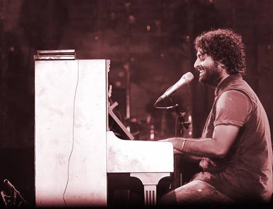 बिल्कुल अलग है अरिजीत की लव स्टोरी, तलाक लेकर की थी शादी