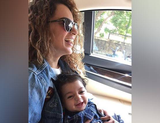 कंगना की गोद में खुश नजर आएं रंगोली के बेटे पृथ्वीराज, PHOTOS