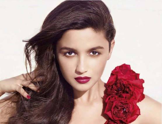 15 की उम्र में रणबीर ने खोई थी वर्जिनिटी, जानें सेलेब्स के बड़े खुलासे