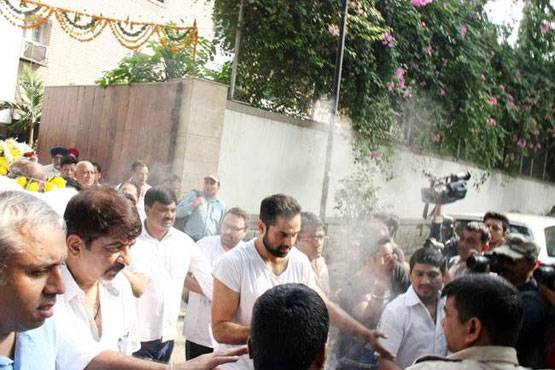 धर्मेंद्र के भाई भी थे फिल्म एक्टर, 'अभय' नाम से किया था डेब्यू