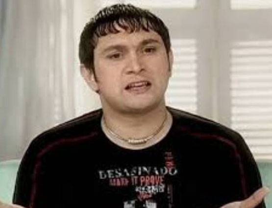 बिहार के गांव को स्मार्ट बनाने निकला ये एक्टर, कौन करता है ऐसा