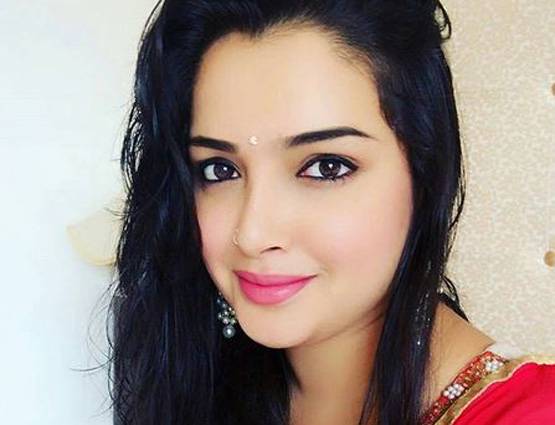 चर्चा में है भोजपुरी की ये सुपरस्टार, ऐसे आई थी फिल्मों में