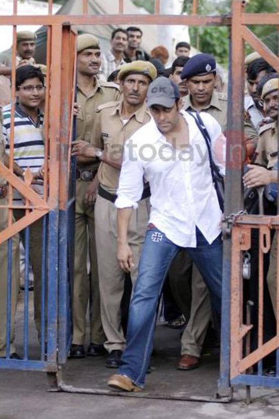 हफ्ते भर से शिकार खोज रहे थे सलमान, रात में खाया था चिंकारा का मीट