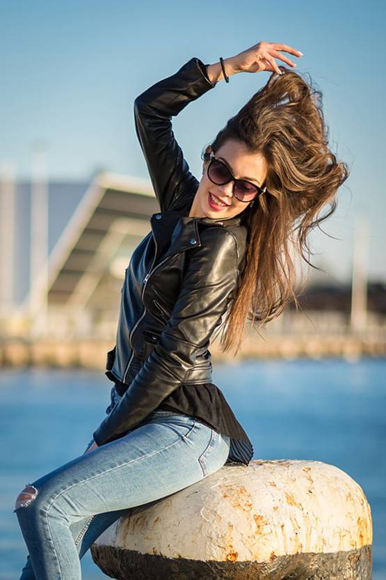 कड़क धूप में भी चमकेगा आपका चेहरा, करें ये काम