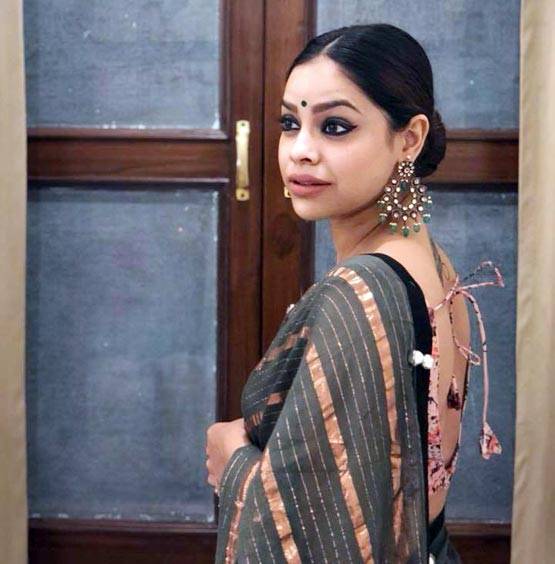 कपिल की ऑनस्क्रीन गर्लफ्रेंड सुमोना ने कराया बोल्ड फोटोशूट