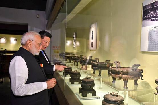 मोदी-जिनपिंग ने बजाए पारंपरिक घंटे, 2451 साल पुराना है इतिहास