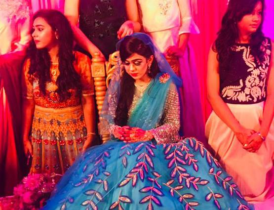 ऐश्वर्या के चेहरे पर नज़ाकत, सगाई में नर्वस दिखे तेजप्रताप