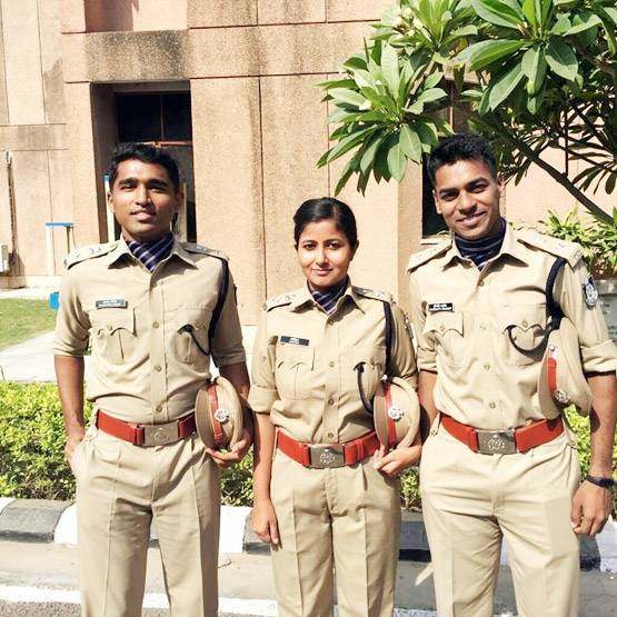 UPSC टॉपर की कहानी: 5वीं बार में 'सफलता', गूगल में करते थे जॉब