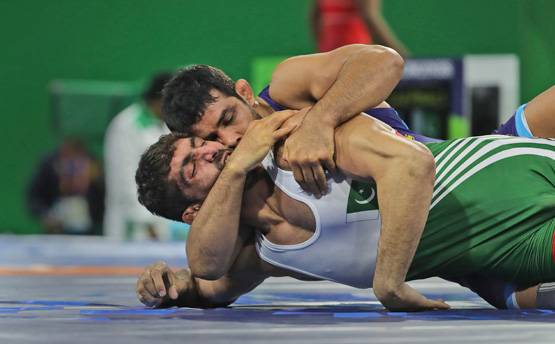 चंद सेकंड में ऐसे चित हुआ अफ्रीकी रेसलर, सोना जीत सूरमा बने सुशील