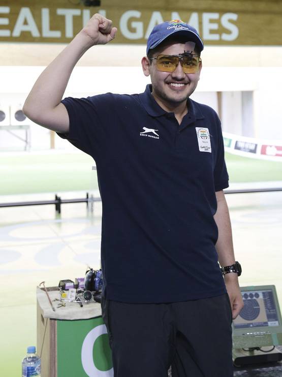 पिस्टल के साथ किट में थीं किताबें, 15 की उम्र में जीता गोल्ड मेडल