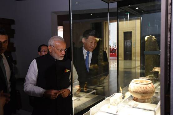 मोदी-जिनपिंग ने बजाए पारंपरिक घंटे, 2451 साल पुराना है इतिहास