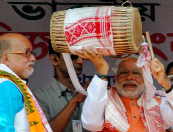 मोदी म्यूजिक: कब-कब दिखा PM का म्यूजिकल अंदाज PHOTOS