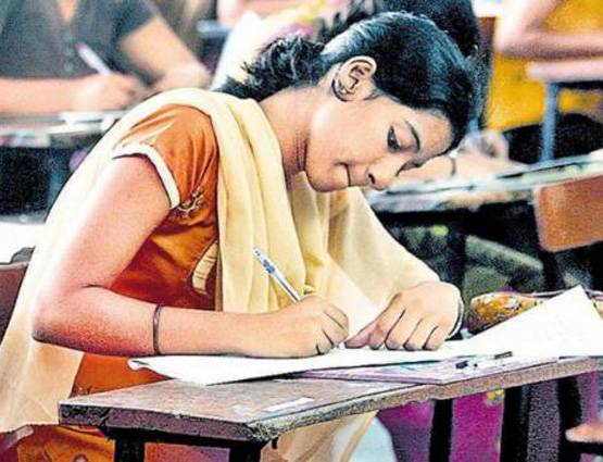 प्यार ने मुझे पढ़ने नहीं दिया... छात्रों ने आंसर शीट में लिखीं ये बातें