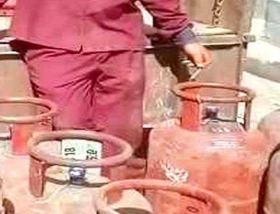 कैशलेस लेन देन कीजिए, सस्ते पेट्रोल समेत ये 5 फायदे लीजिए