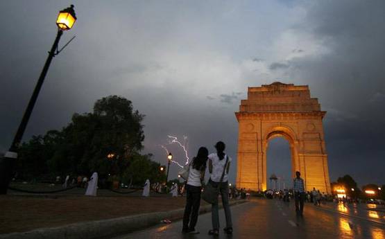 इस राज्‍य में 13 घंटे में गिरी 37 हजार बार बिजली, हर साल हजारों मौत