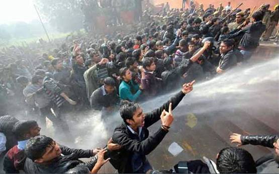 तब निर्भया, आज कठुआ-उन्नाव: वही गुस्सा, वही इंसाफ की लड़ाई