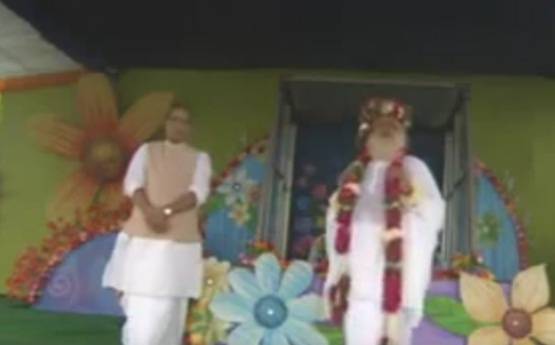 सबसे रसूखदार संत था आसाराम, मोदी-वाजपेयी सहित ये नेता थे भक्त