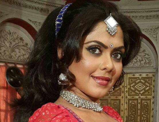 ये हैं भोजपुरी सिनेमा की टॉप 7 हाईएस्ट पेड एक्ट्रेस