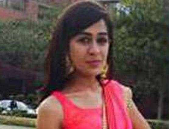 ऐश्वर्या के चेहरे पर नज़ाकत, सगाई में नर्वस दिखे तेजप्रताप