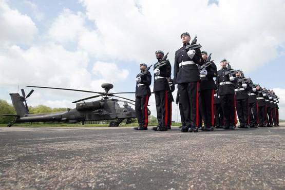 इंग्लैंड में प्रिंस हैरी-मेगन की रॉयल शादी, पैलेस में कुछ ऐसी हैं तैयारियां