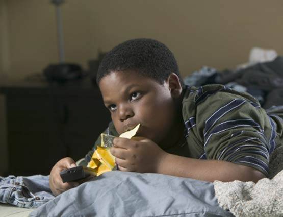 पेट साफ नहीं होता तो भूलकर भी ना खाएं ये 5 चीजें