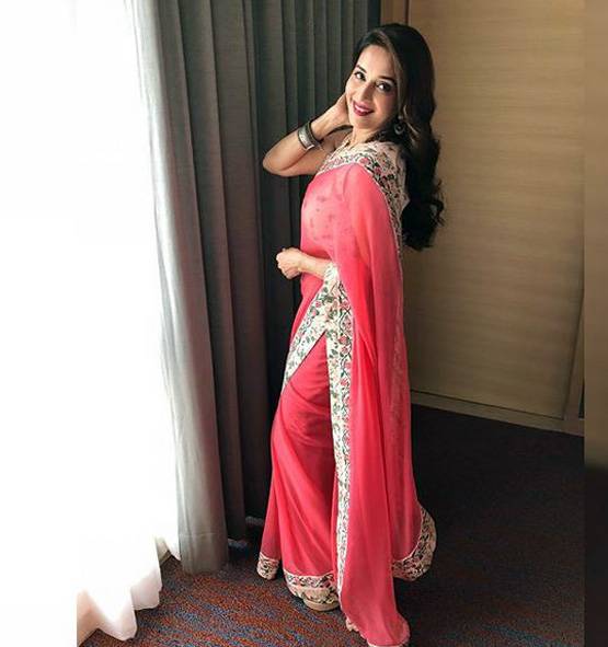 ऐसे हुई थी माधुरी और उनके पति की मुलाकात, एक्ट्रेस ने खोले राज