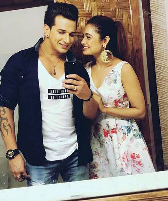 बिग बॉस कंटेस्टेंट ने बनवाया गर्लफ्रेंड के नाम का टैटू, PHOTO