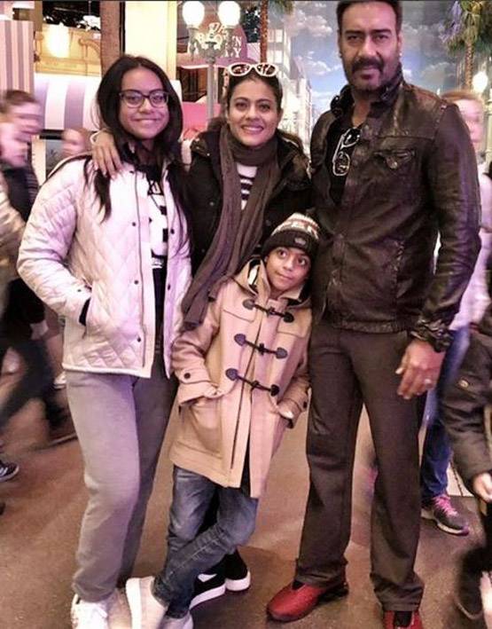कुछ ऐसी हैं अजय-काजोल की बेटी, पढ़ाई के लिए मॉम से रहती हैं दूर