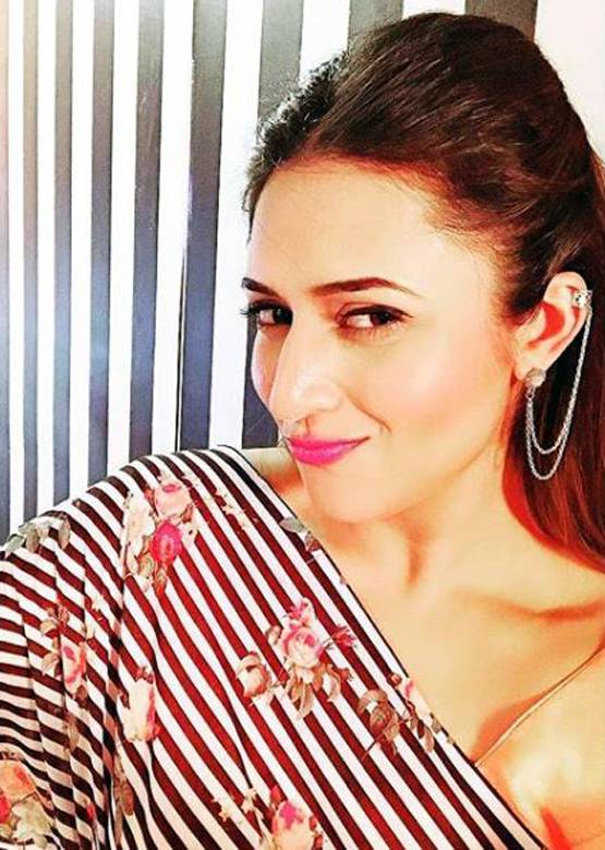 'ये है मोहब्बतें' की टीम संग दिव्यांका ने मनाई इफ्तार पार्टी, PHOTOS