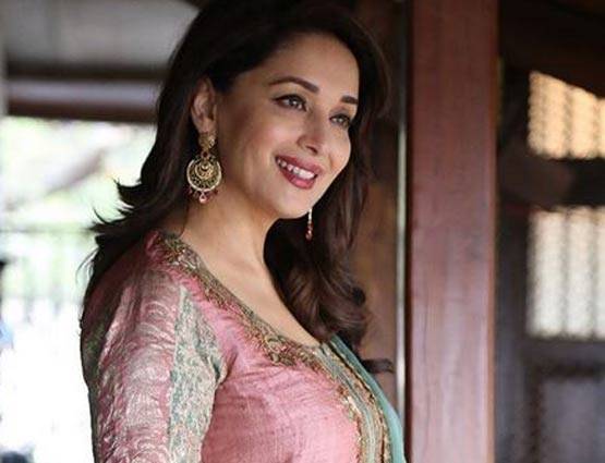 ऐसे हुई थी माधुरी और उनके पति की मुलाकात, एक्ट्रेस ने खोले राज