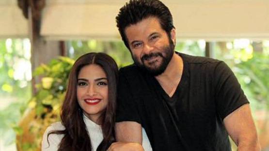 पापा अनिल और 6 भाइयों की 'हां' के बाद तय हुई सोनम-आनंद की शादी!