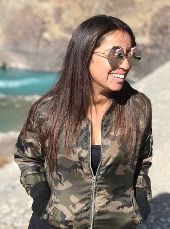 'पलटन' के डायरेक्टर जेपी दत्ता की बेटी को डेट कर रहा ये एक्टर?