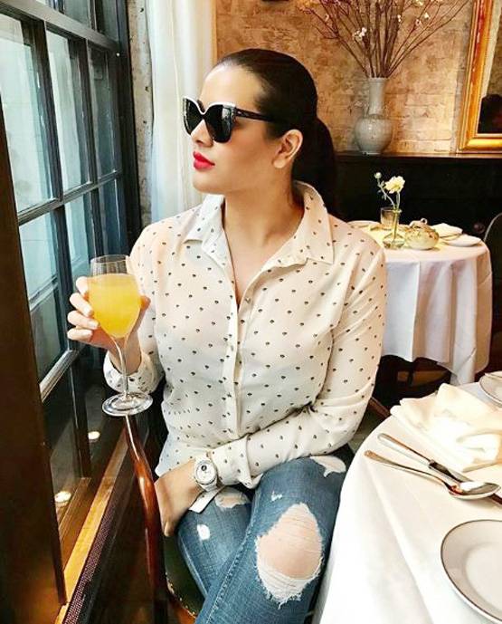 संजय दत्त की बेटी ने पोस्ट की बोल्ड तस्वीर, Ex वाइफ ने किया ये कमेंट